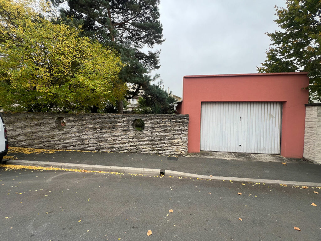 Terrain VILLEPINTE 250 m²