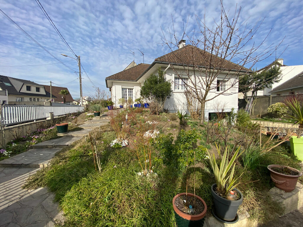 MAISON VILLEPINTE 5 PIECES 95 m²