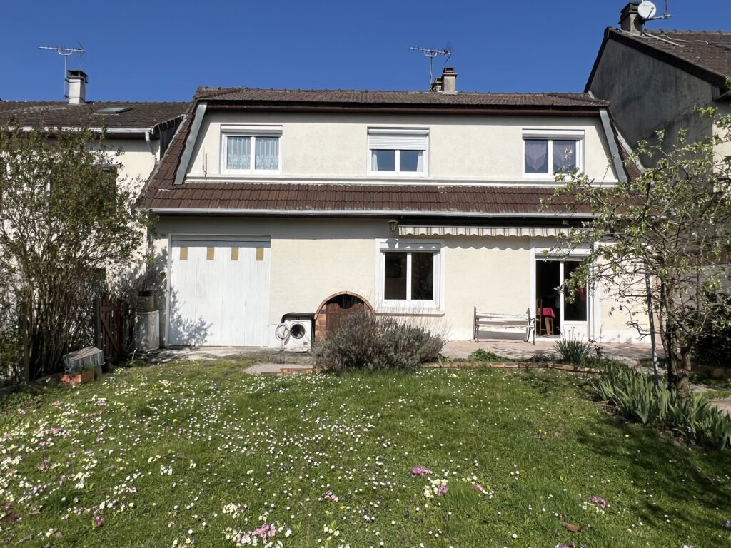 Maison Tremblay En France 6 pièce(s) 107 m2