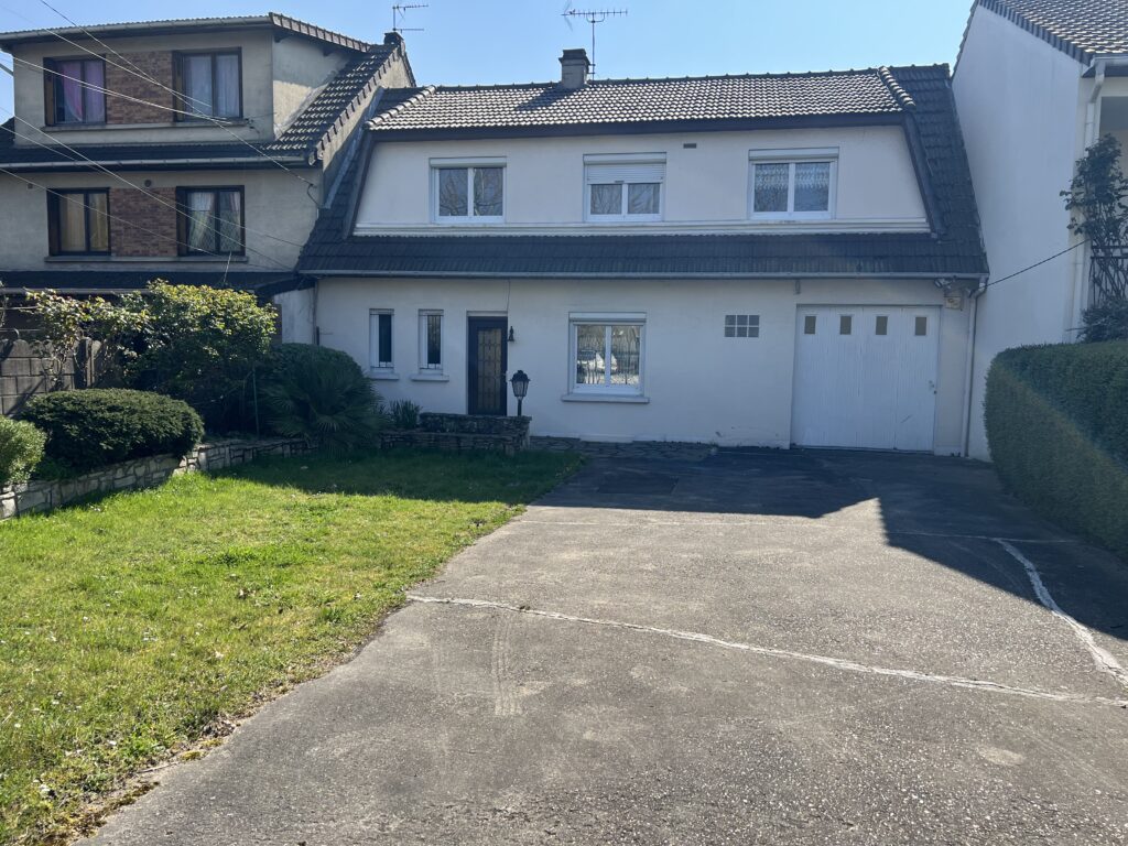 Maison Tremblay En France 6 pièce(s) 107 m2