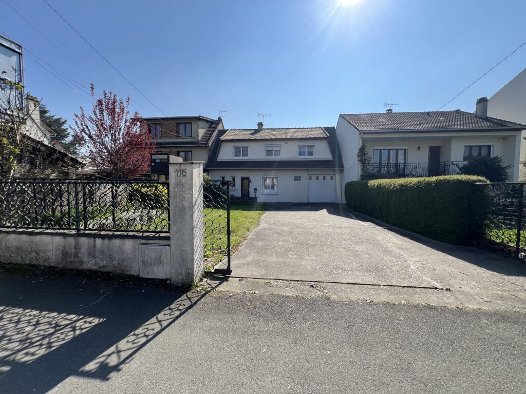 Maison Tremblay En France 6 pièce(s) 107 m2