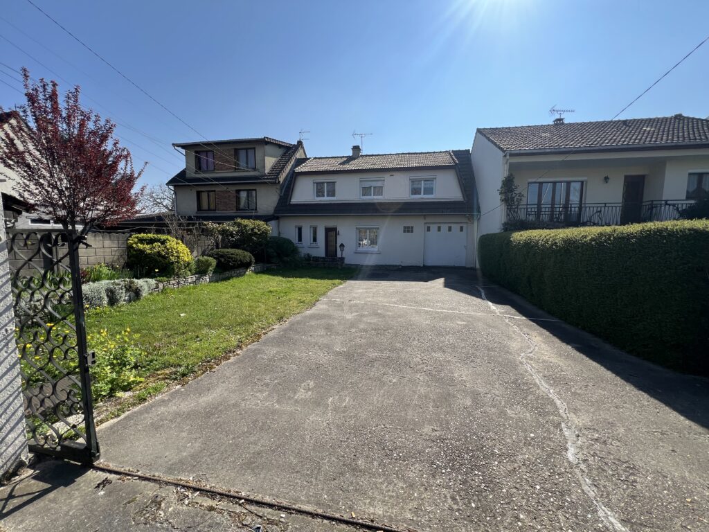 Maison Tremblay En France 6 pièce(s) 107 m2