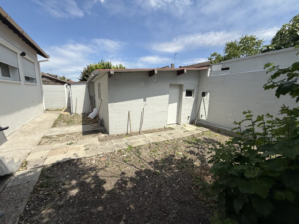 Pavillon Villepinte 112m² plain-pied non mitoyen entièrement rénové