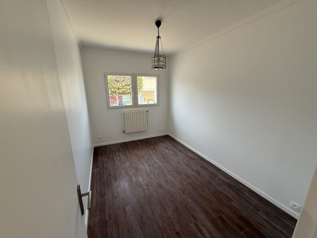 Pavillon Villepinte 112m² plain-pied non mitoyen entièrement rénové
