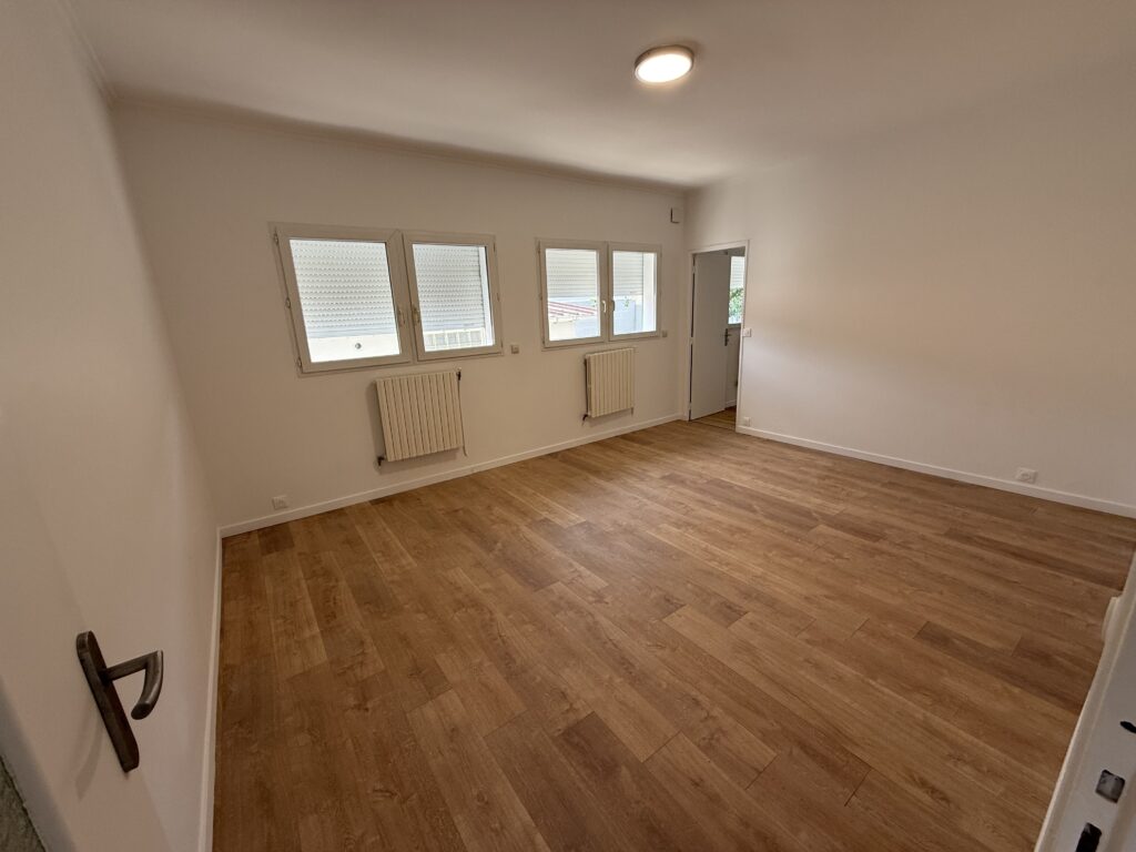 Pavillon Villepinte 112m² plain-pied non mitoyen entièrement rénové